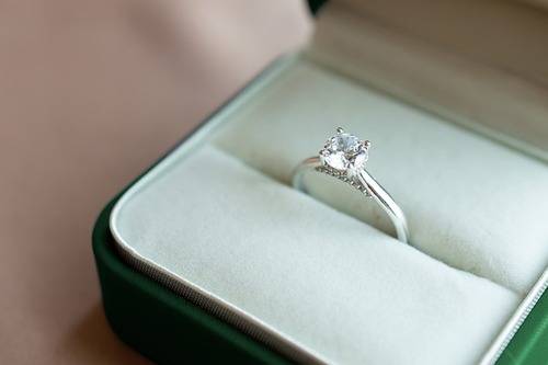 poročni prstani diamant